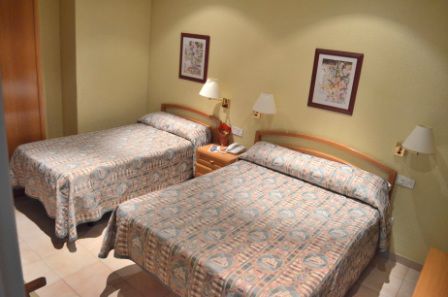 Hotel By Pierre & 4*